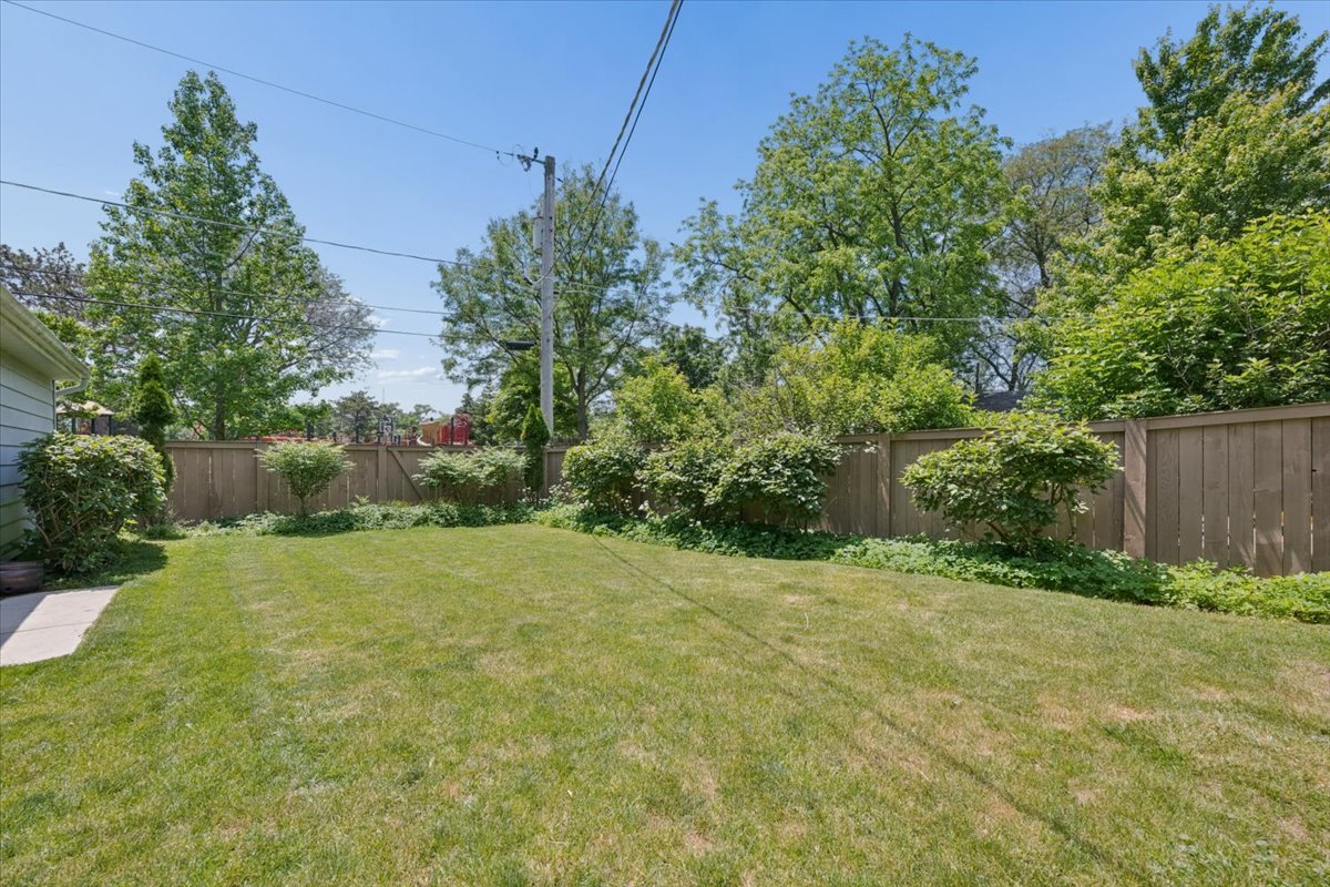 1620 Elder Lane