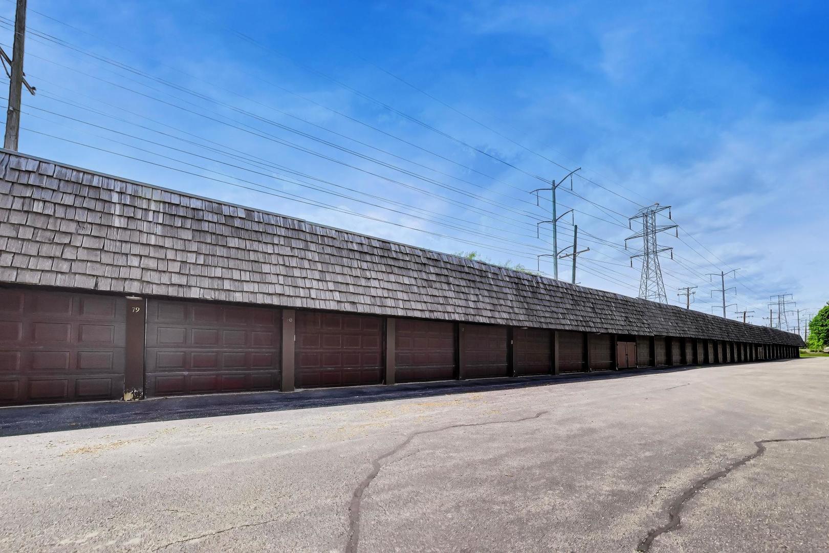 1714 Northfield Square Unit: B