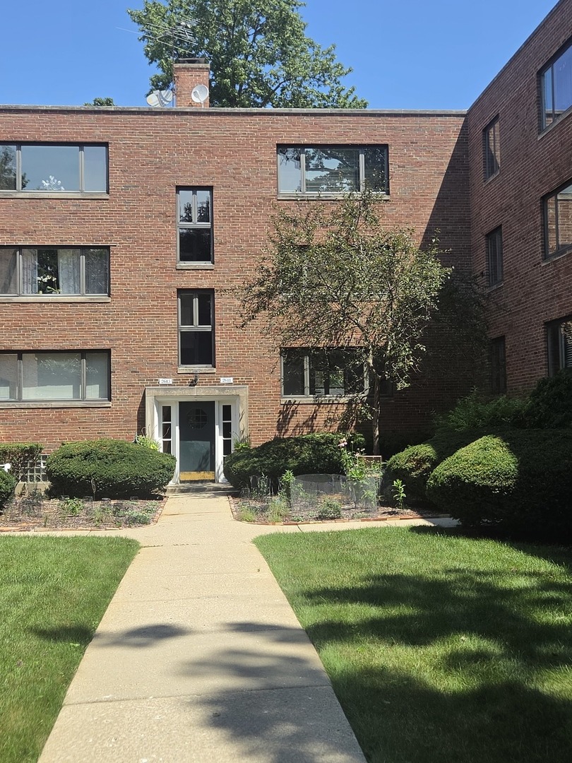 2611 Central Street Unit: 1