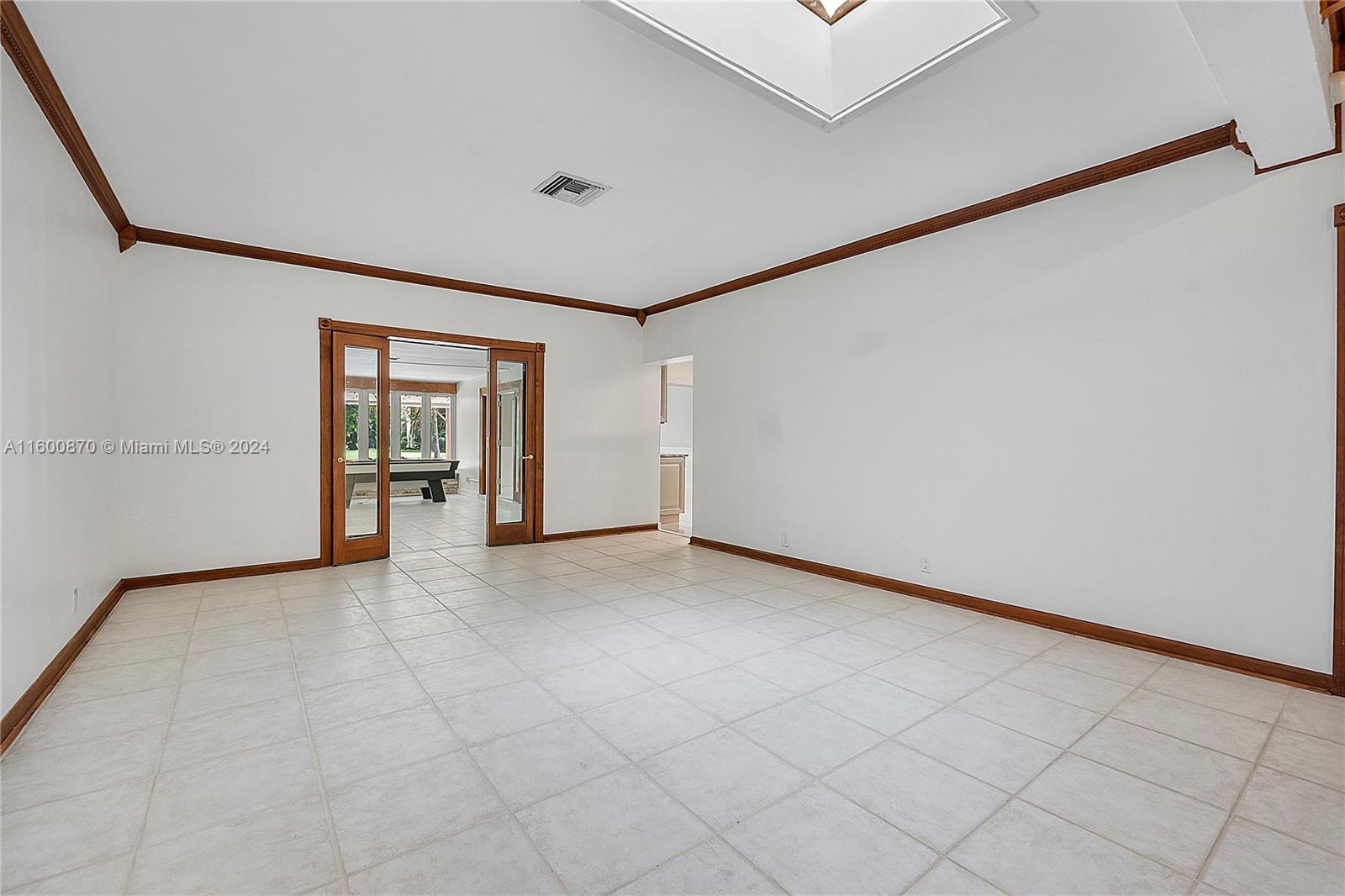 41 Holly Ln