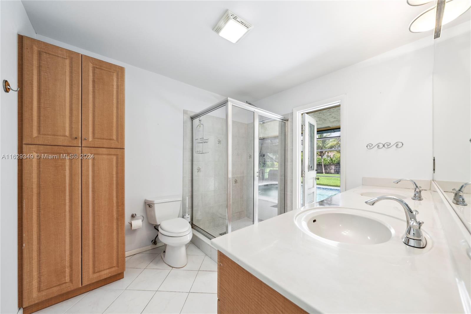 11601 Tara Dr