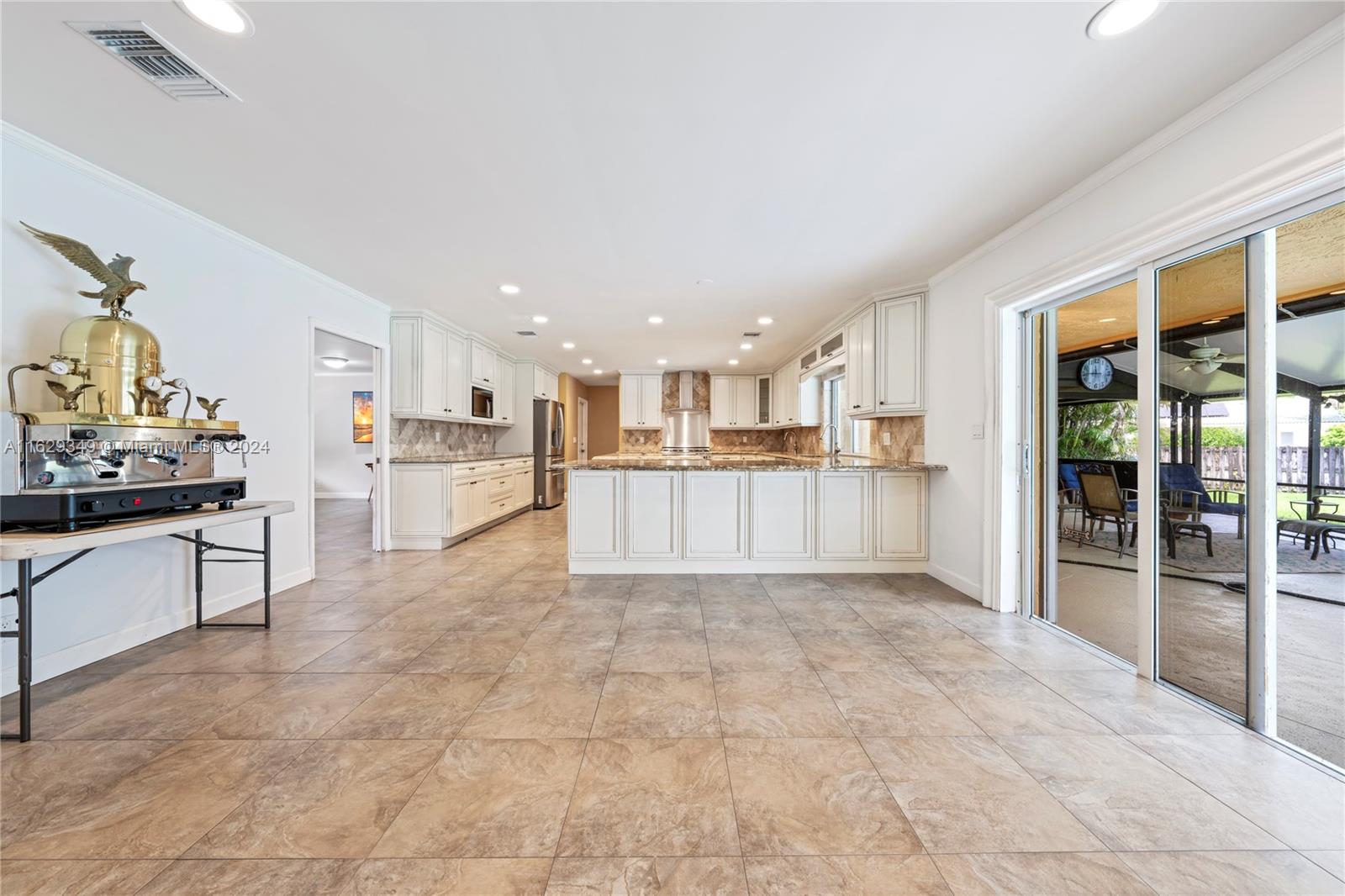 11601 Tara Dr