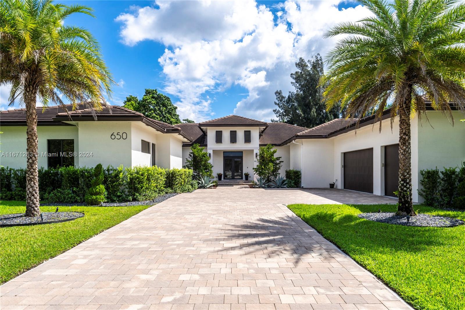 650 NW 118th Ave