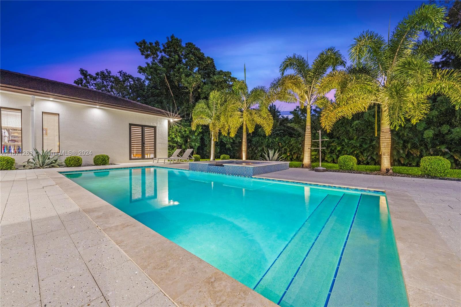 650 NW 118th Ave