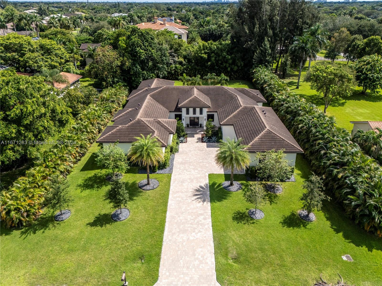 650 NW 118th Ave