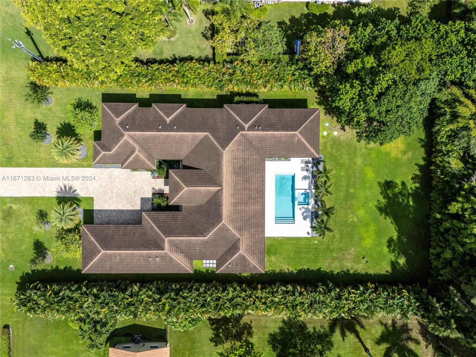 650 NW 118th Ave