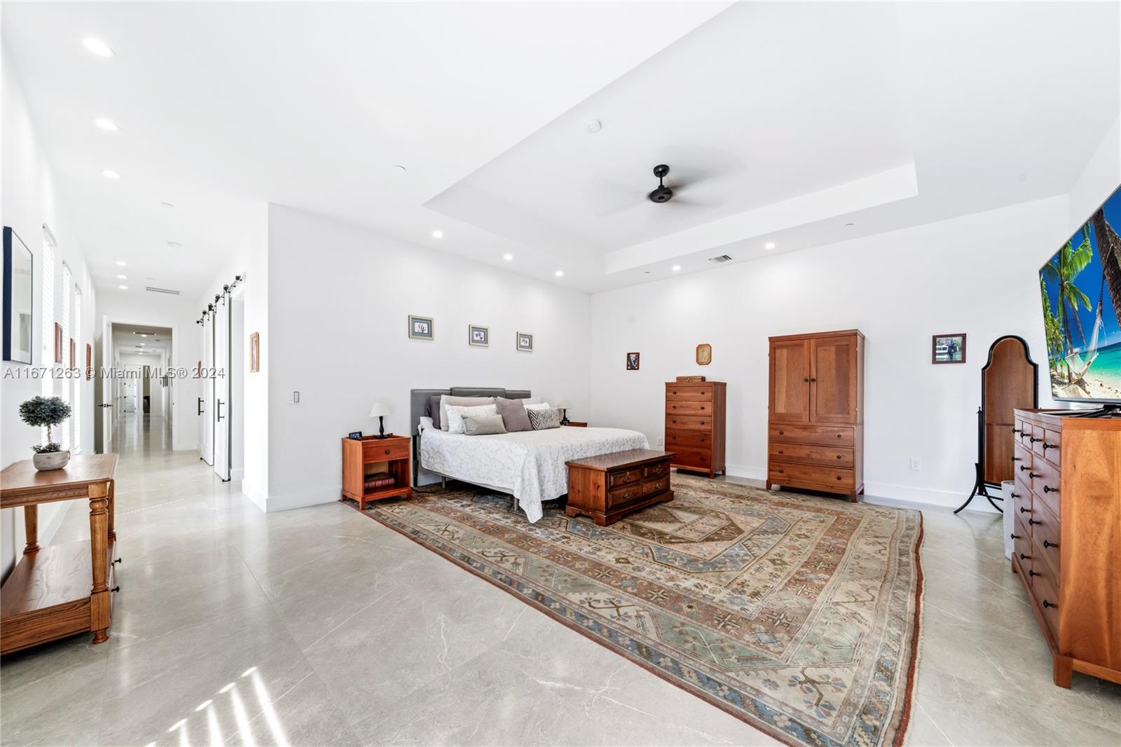 650 NW 118th Ave
