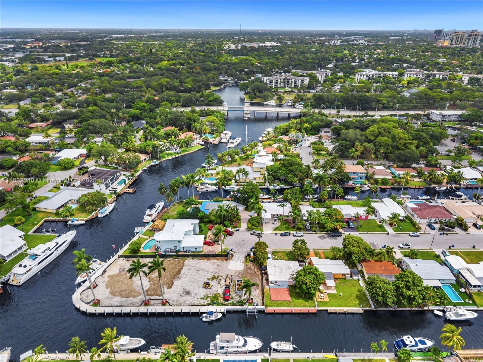 1328 Mango Isle