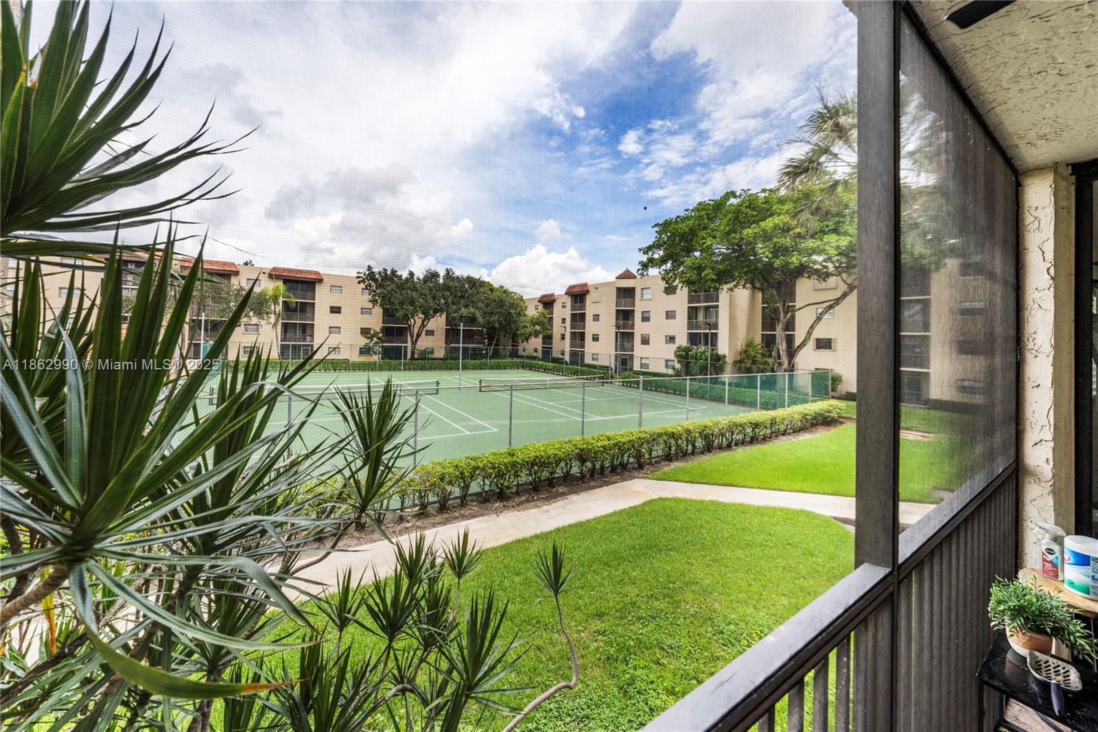 10401 W Broward Blvd # 209