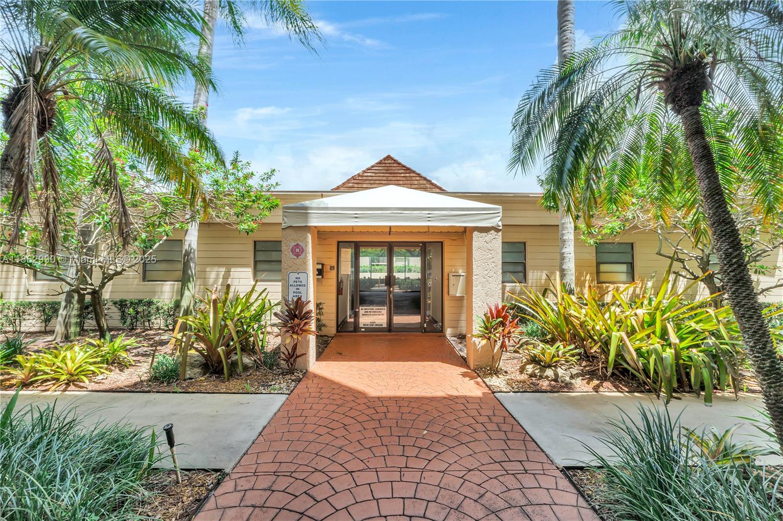 10401 W Broward Blvd # 209