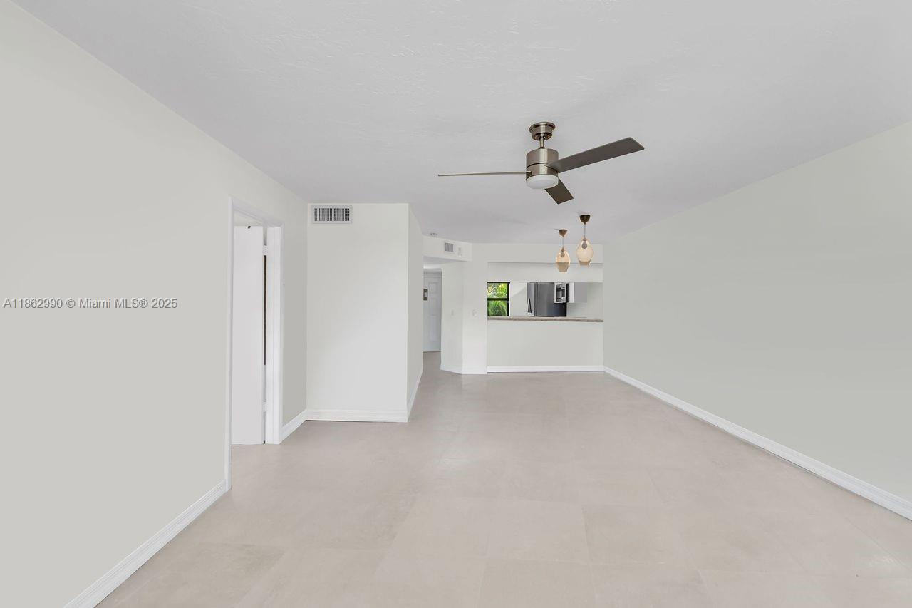 10401 W Broward Blvd # 209