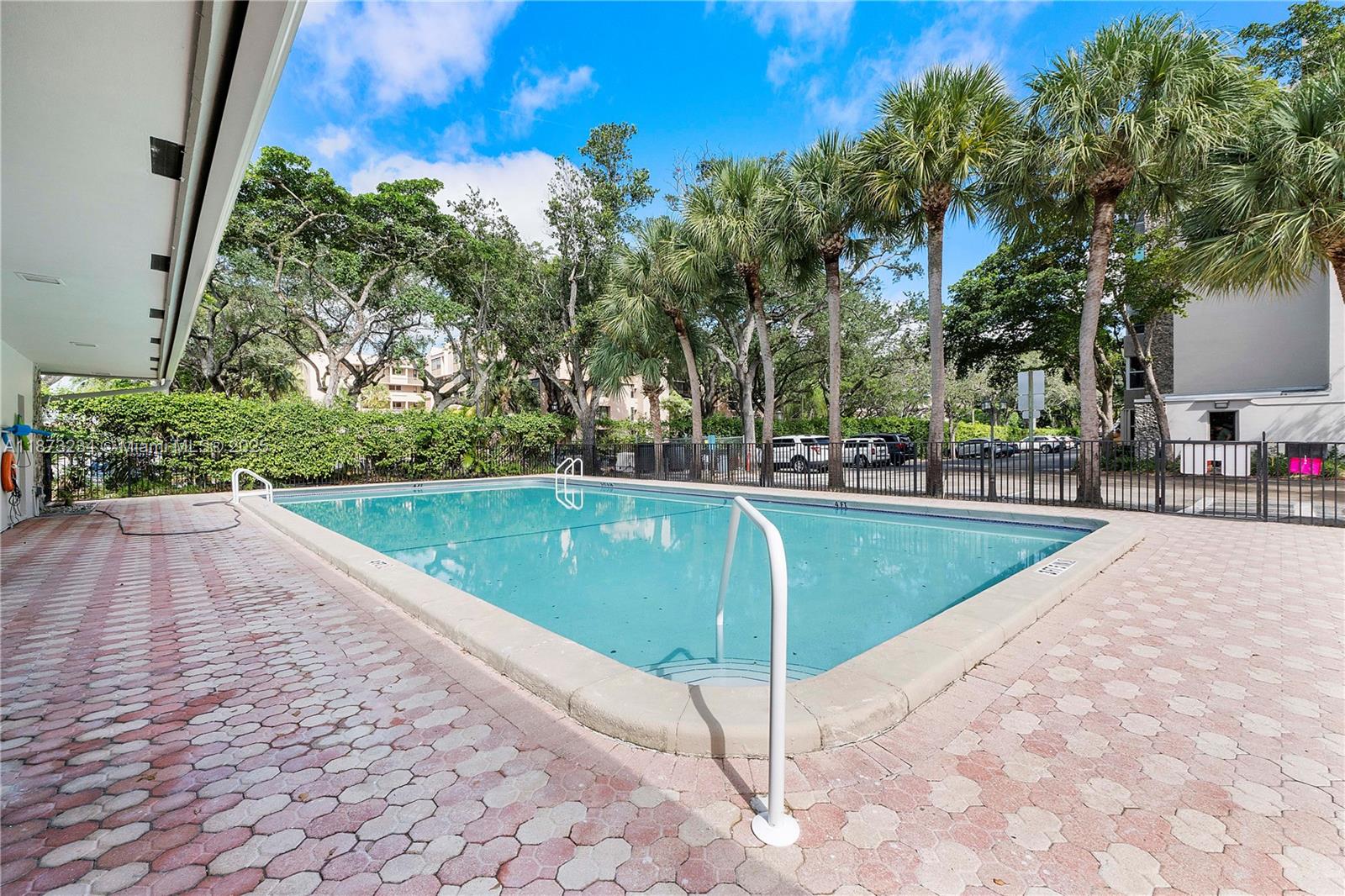 6500 Cypress Rd # 107
