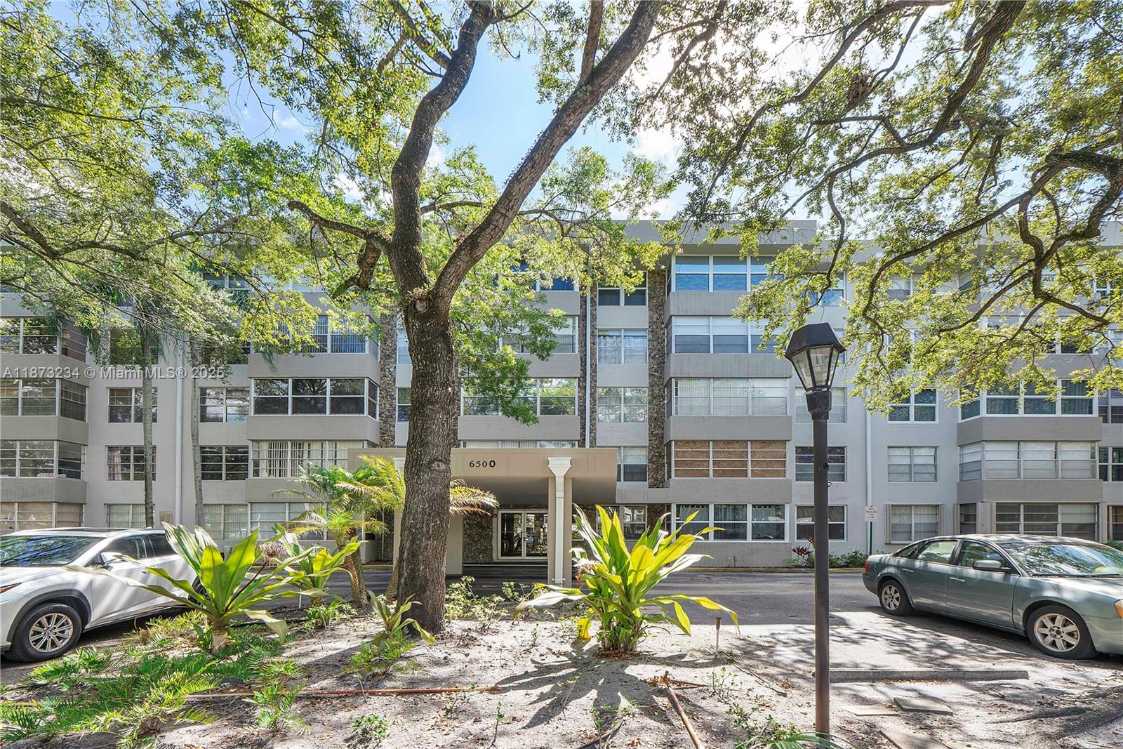 6500 Cypress Rd # 107