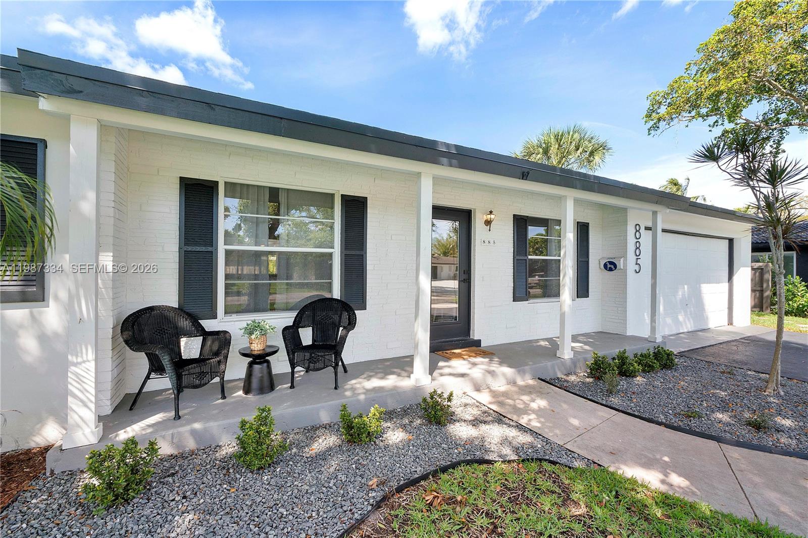 885 Camellia Ct