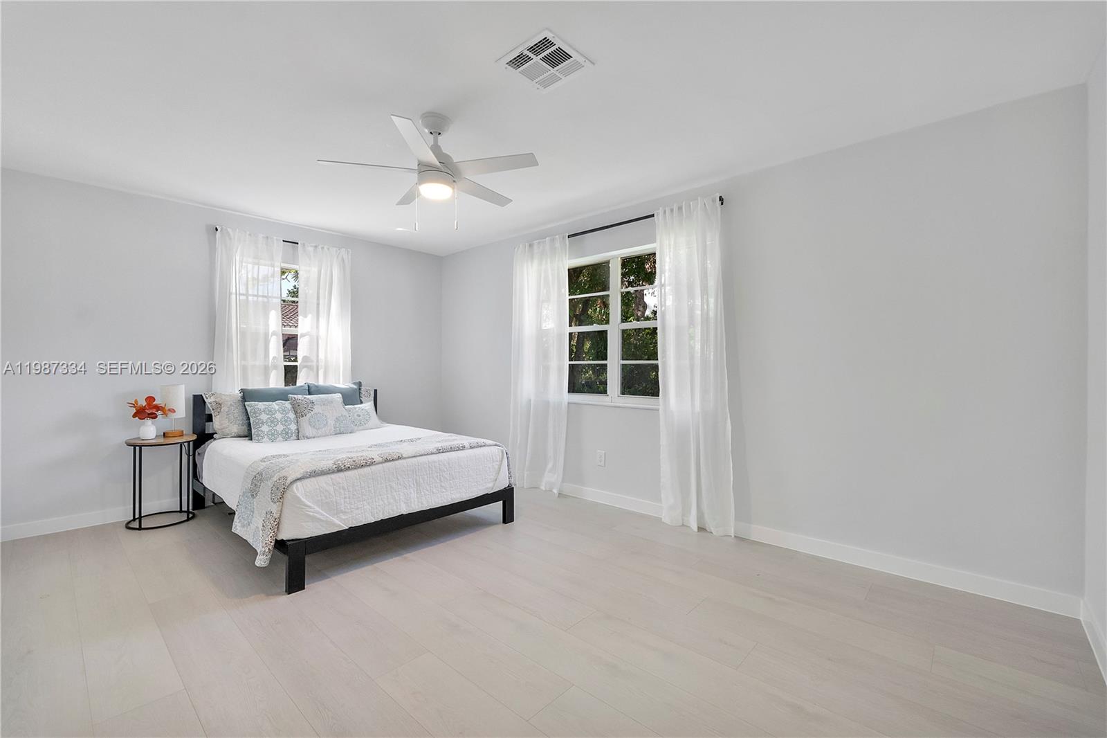 885 Camellia Ct