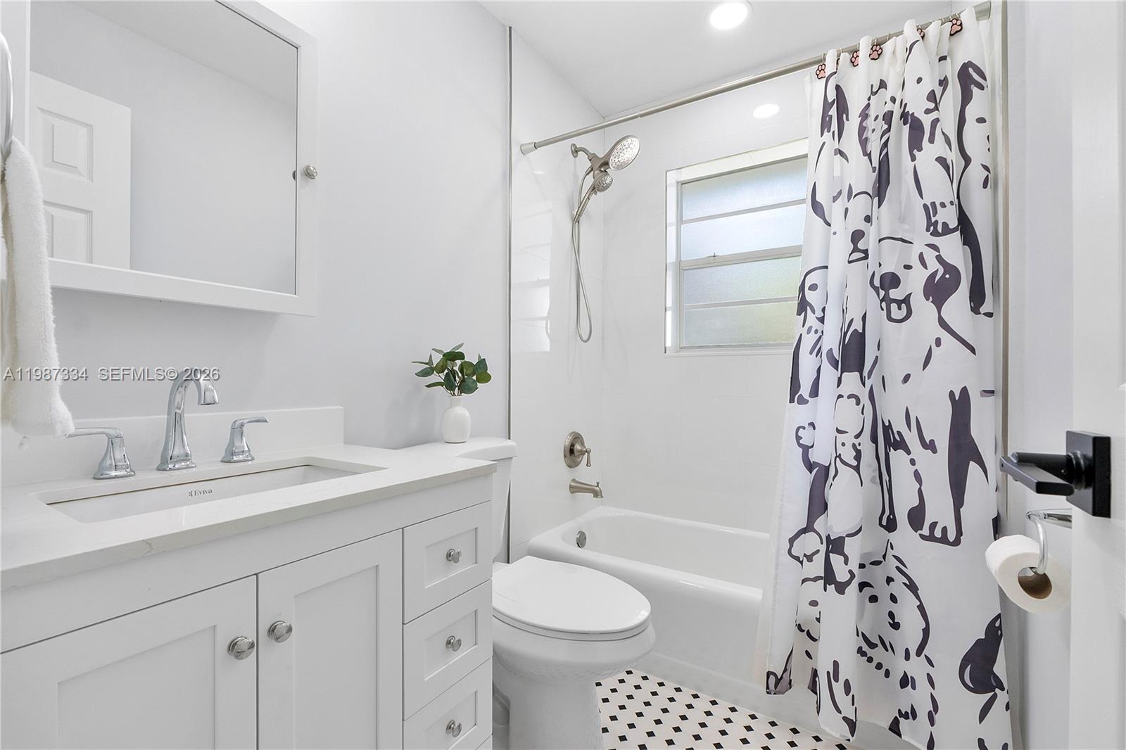885 Camellia Ct