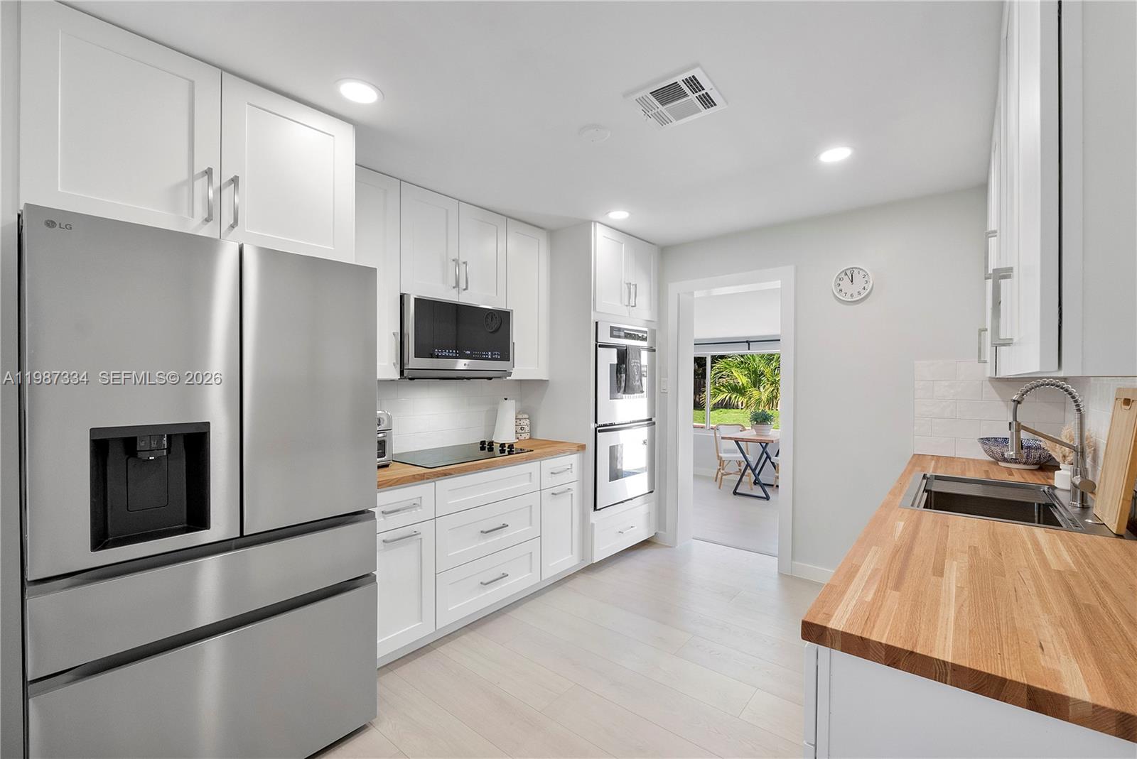 885 Camellia Ct