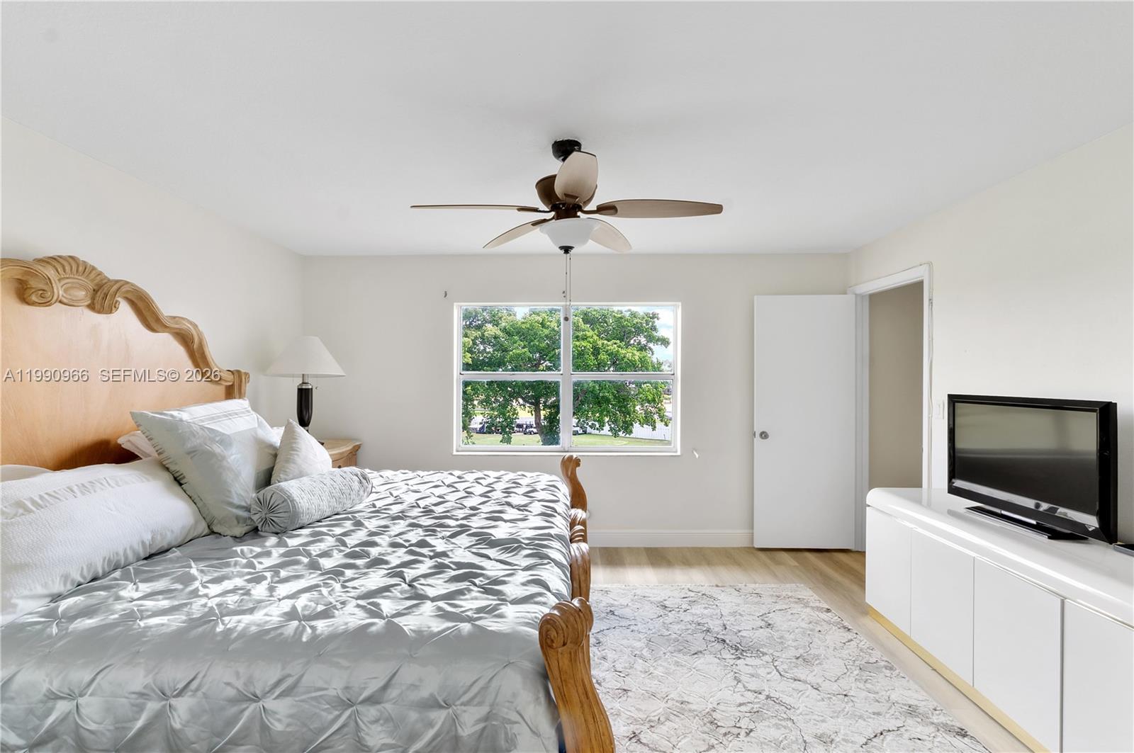 9201 Sunrise Lakes Blvd Unit: 304