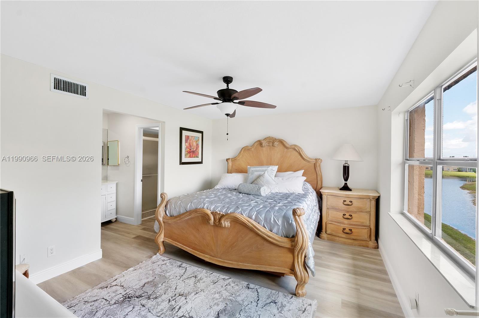 9201 Sunrise Lakes Blvd Unit: 304