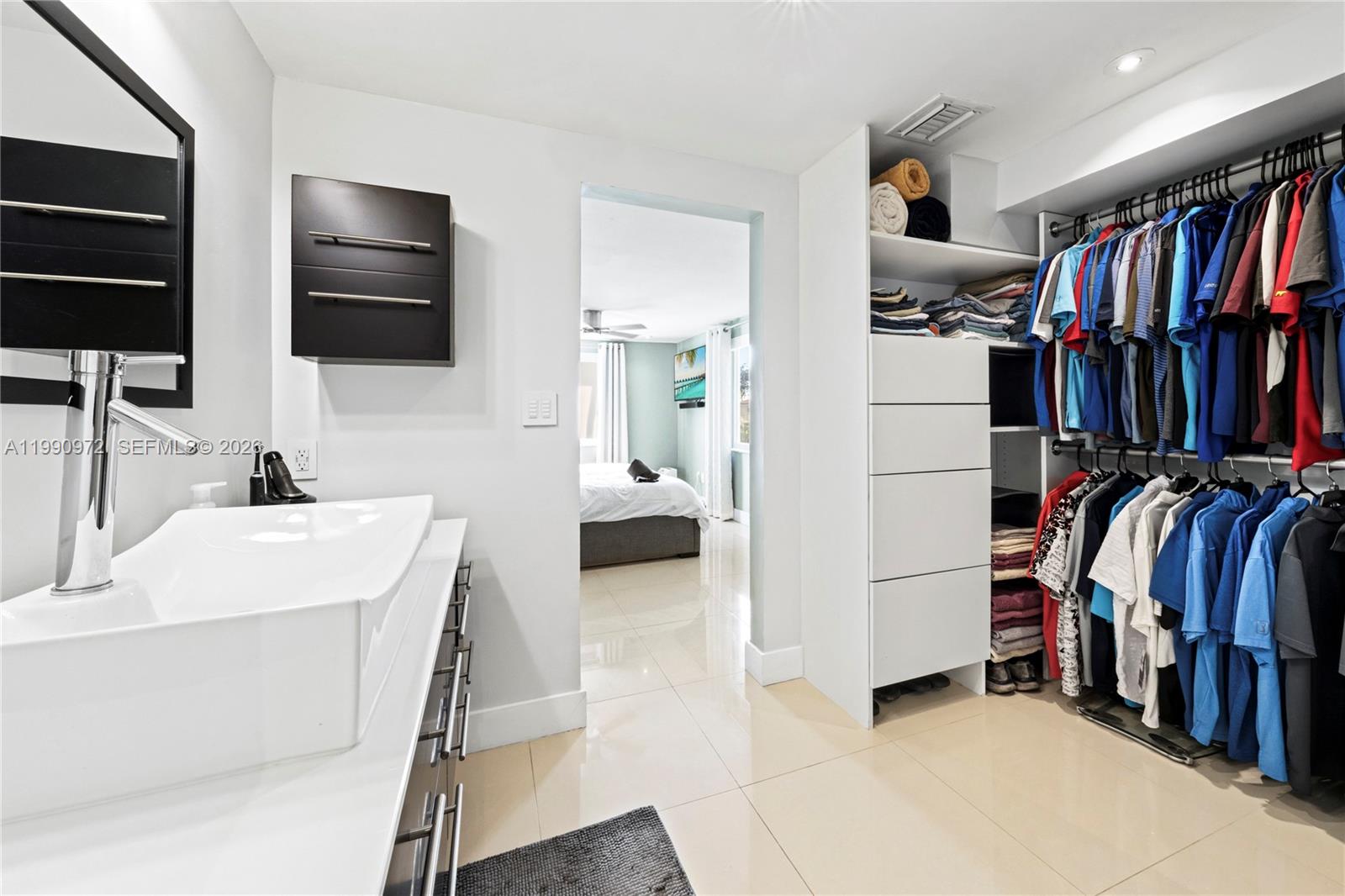 217 E Acre Dr Unit: .