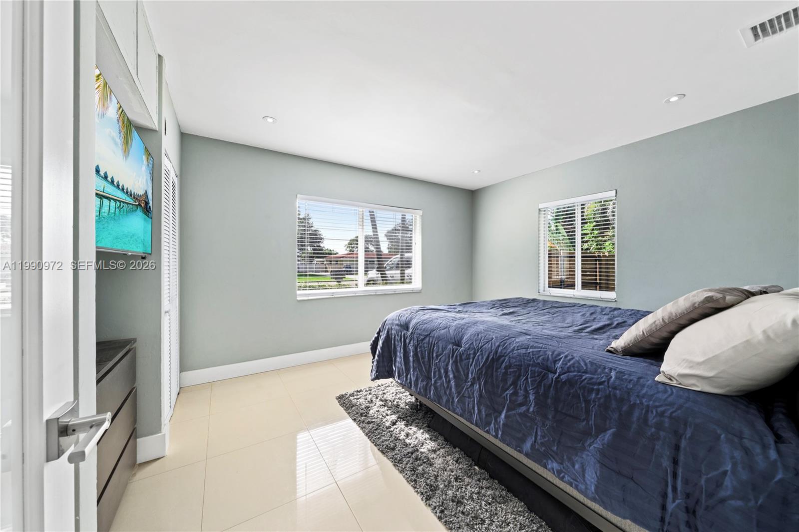 217 E Acre Dr Unit: .