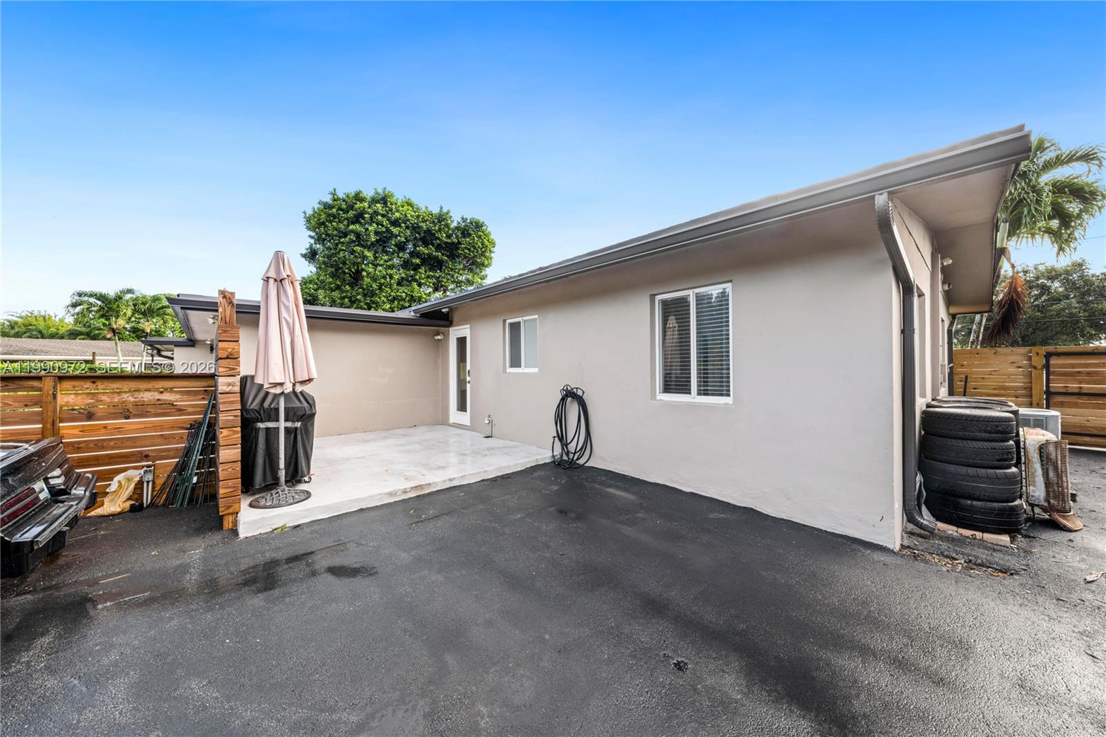 217 E Acre Dr Unit: .