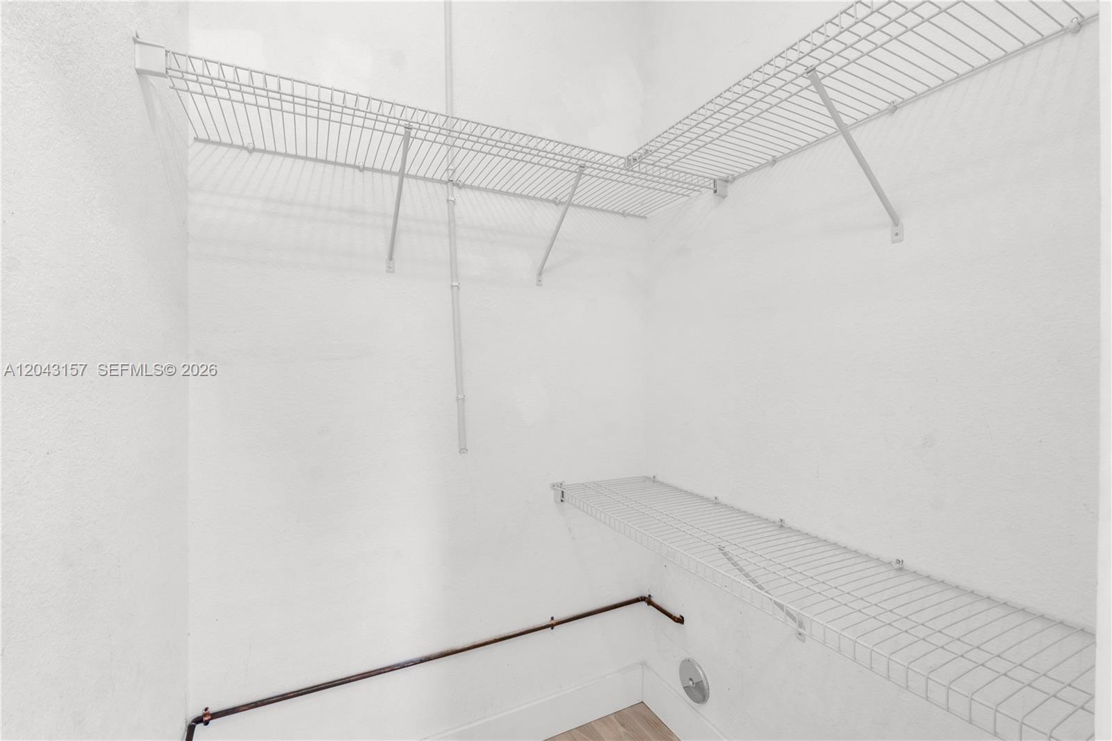 720 S Old Nob Hill Rd