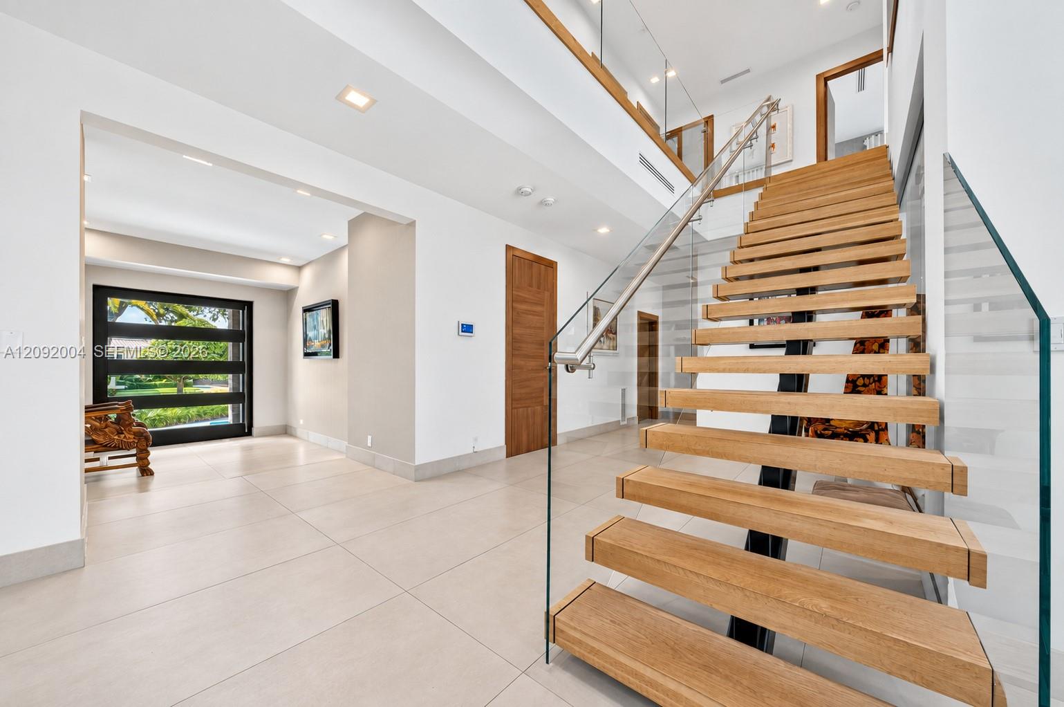 33 Pelican Dr