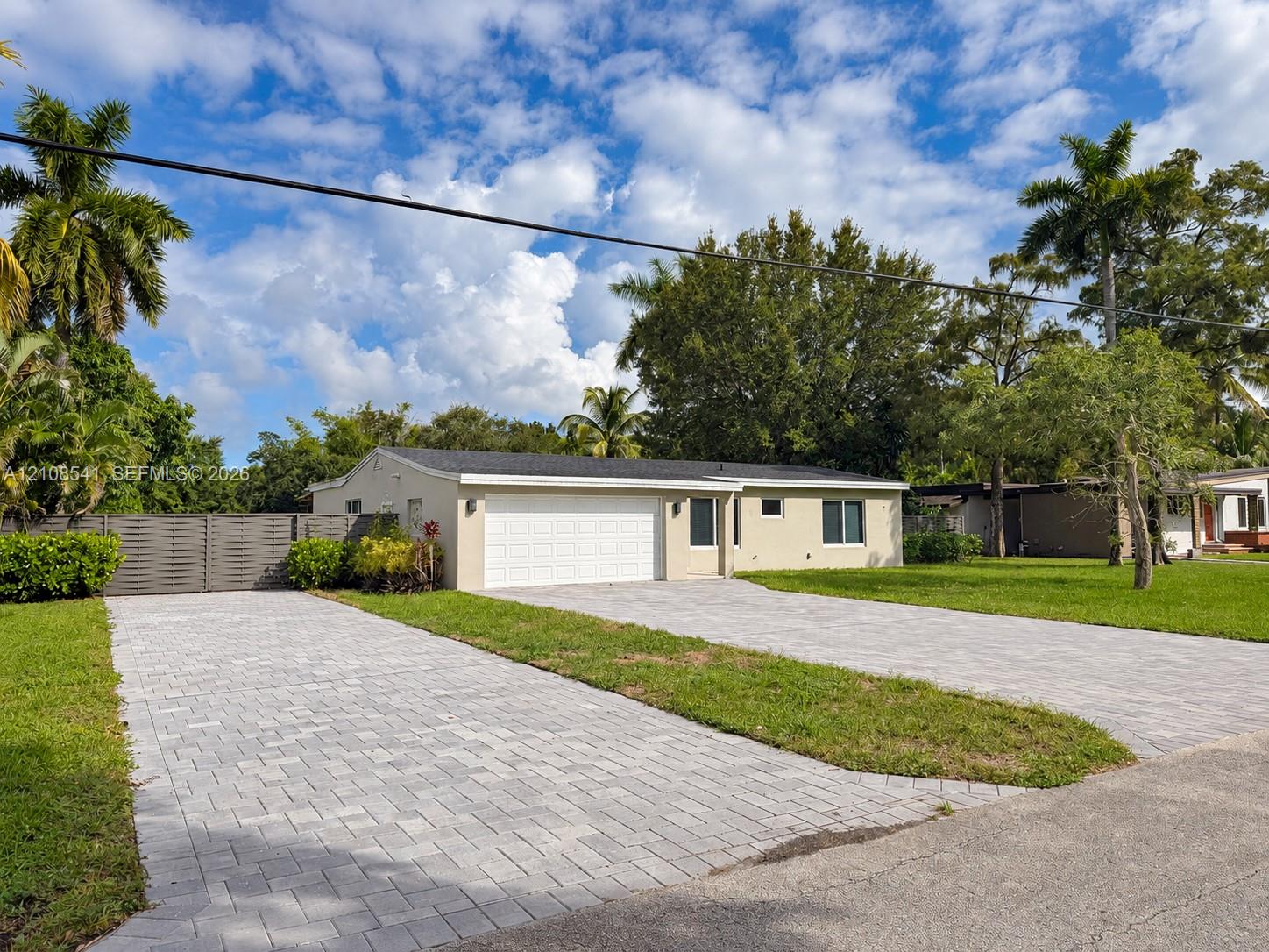 416 Bayberry Dr