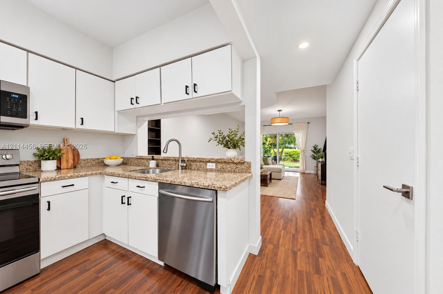 164 SW 96th Ave # 3 Unit: 29-3
