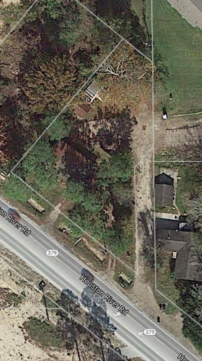 1620 Houston River Road