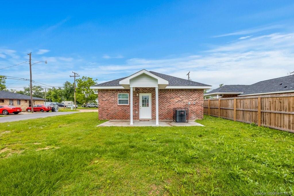 1304 N Simmons Street