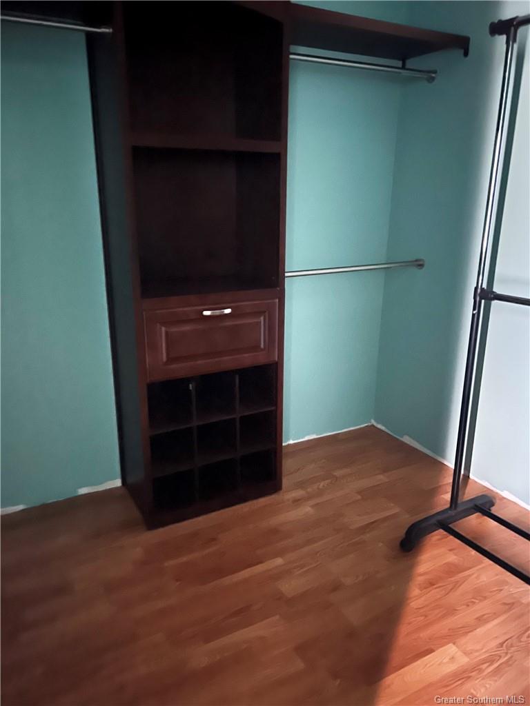 725 Majestic Oak Drive