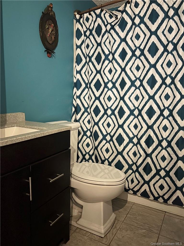 725 Majestic Oak Drive