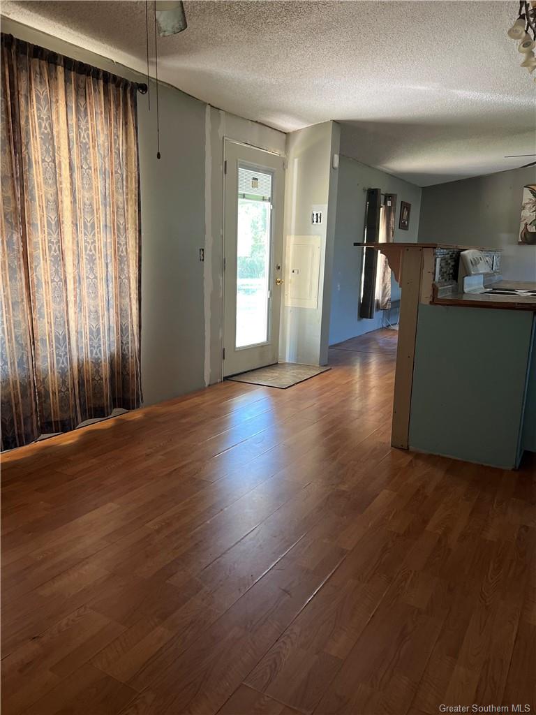 725 Majestic Oak Drive