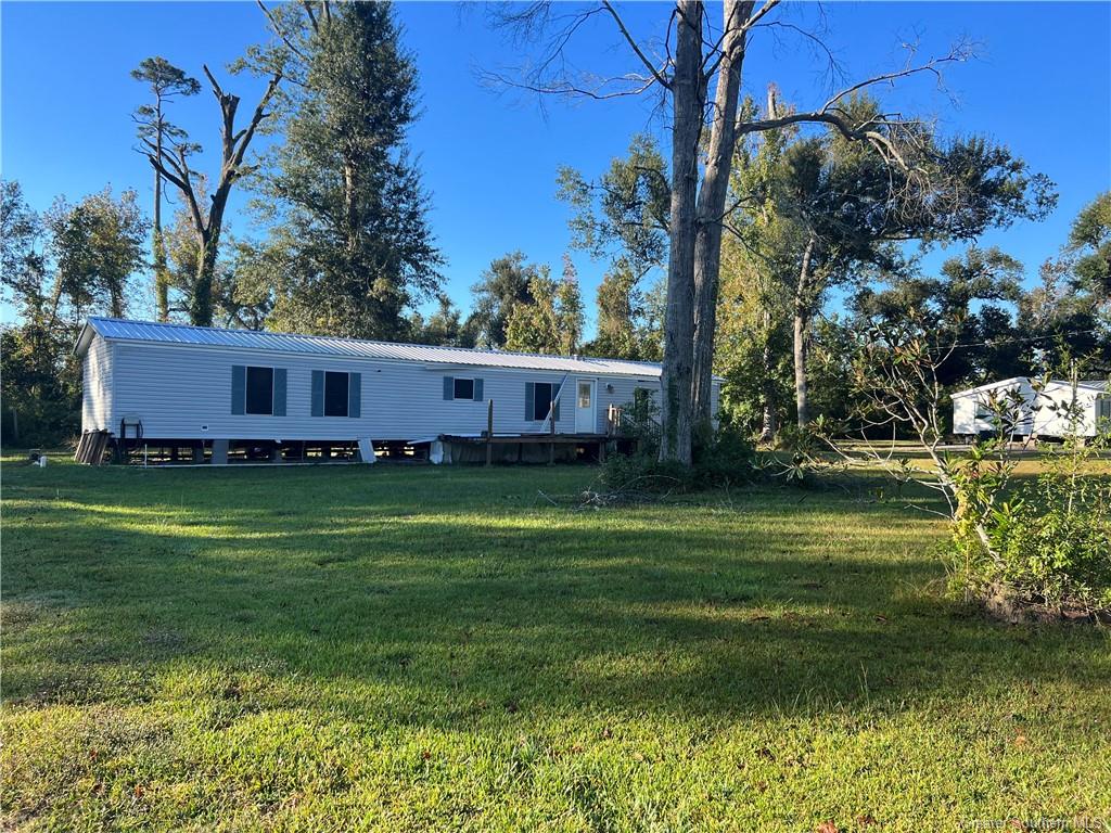 725 Majestic Oak Drive