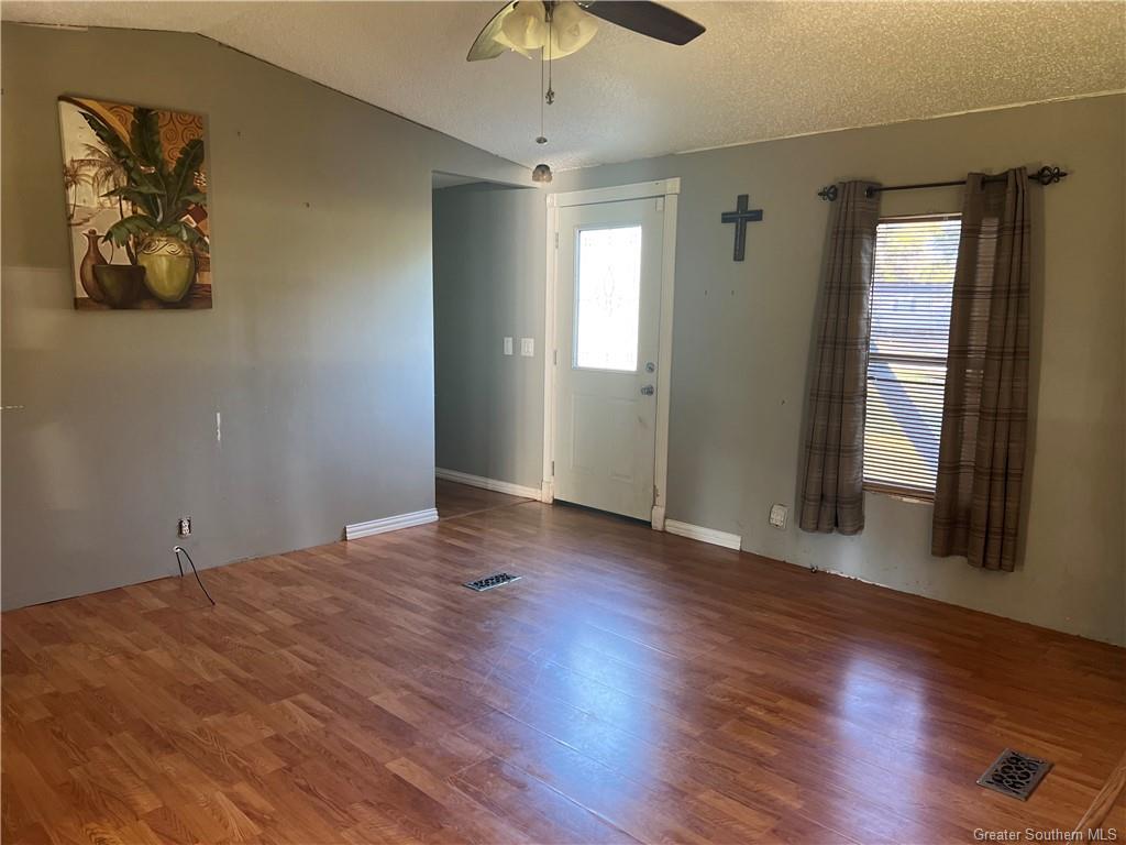 725 Majestic Oak Drive