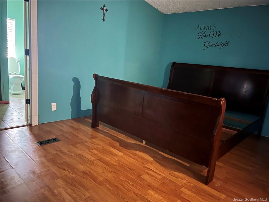 725 Majestic Oak Drive