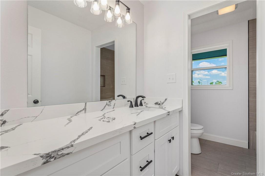 2000 Willowick Street