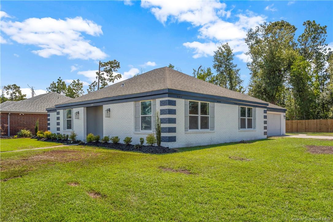 2000 Willowick Street