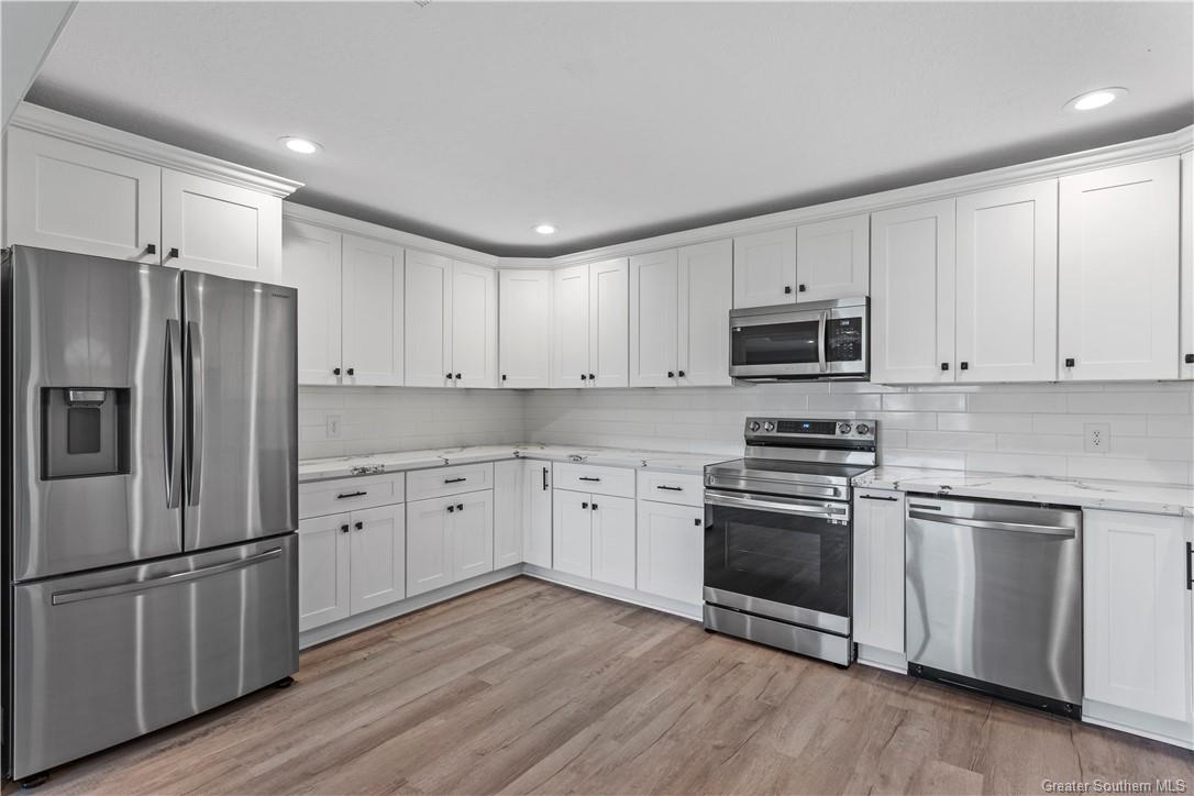 2000 Willowick Street