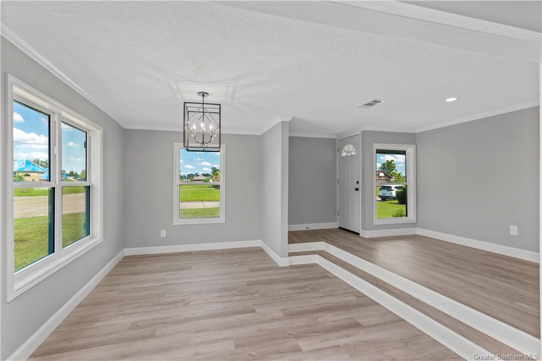 2000 Willowick Street