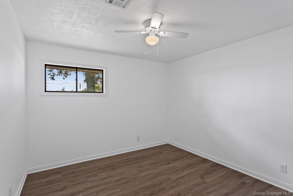 2007 E Prien Lake Road