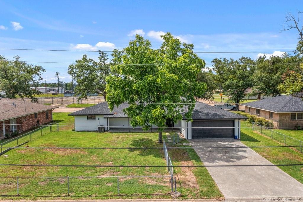 2007 E Prien Lake Road