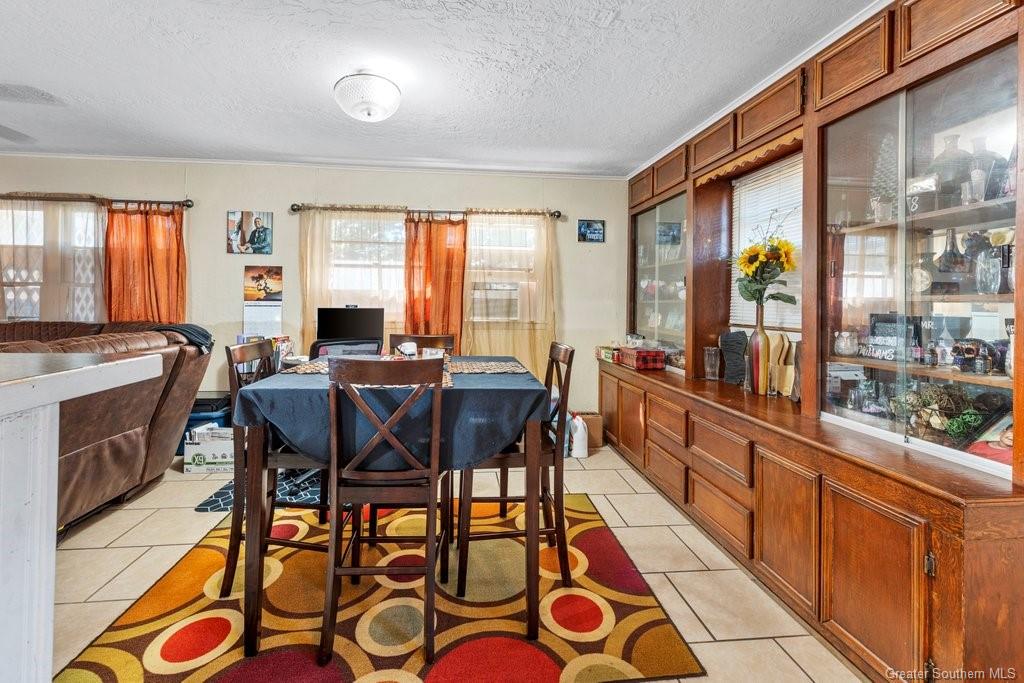 2422 Oak Park Boulevard