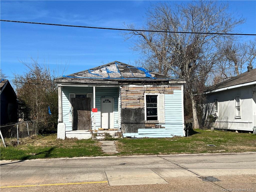 1613 Opelousas Street