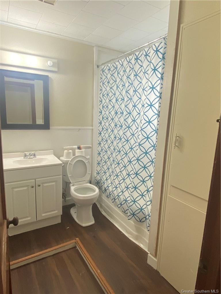 1306 Continental Boulevard