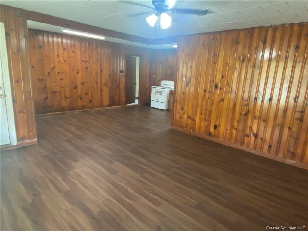 1306 Continental Boulevard