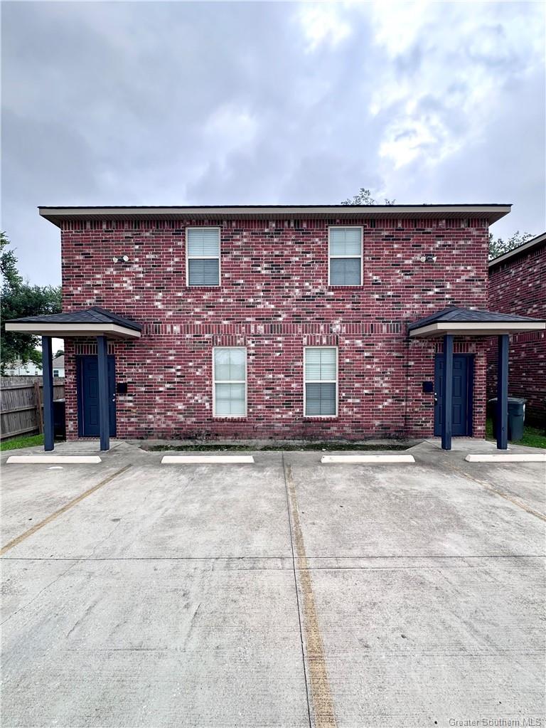 4101 1/2 Common Street 2