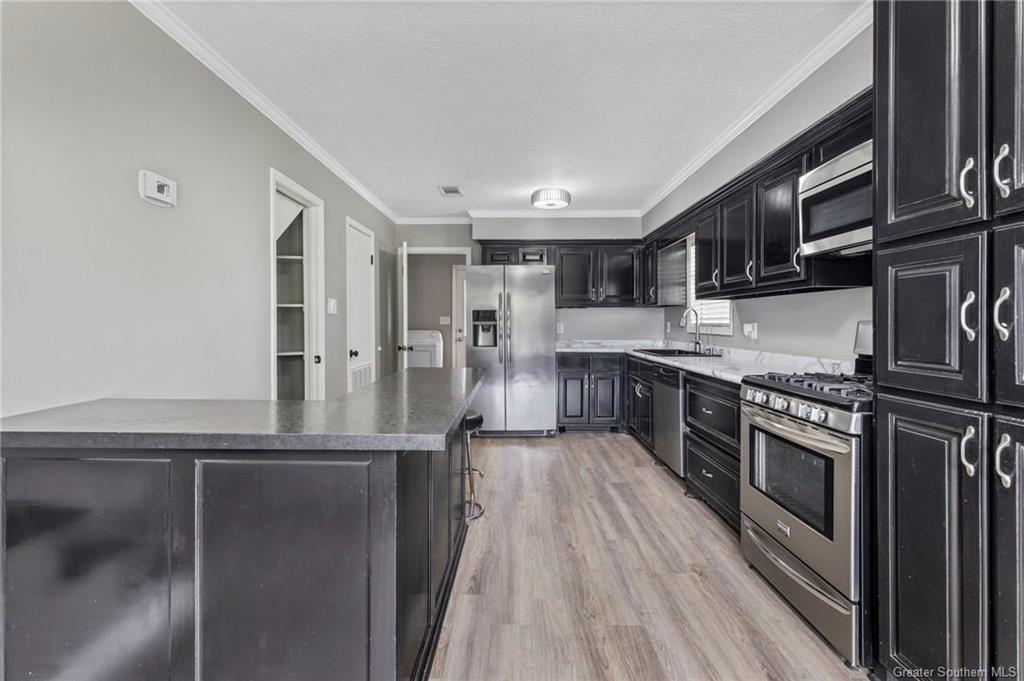 1001 Live Oak Street